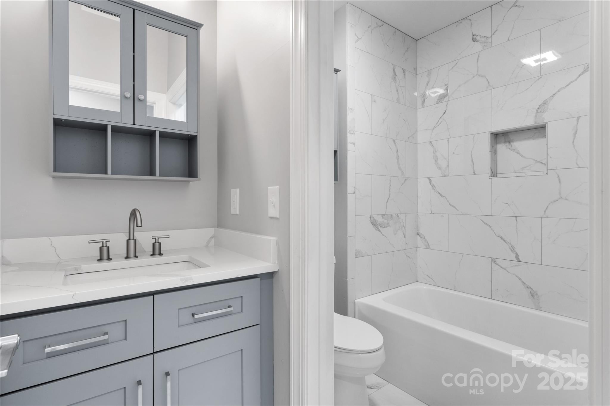 Riviera Run - Residential