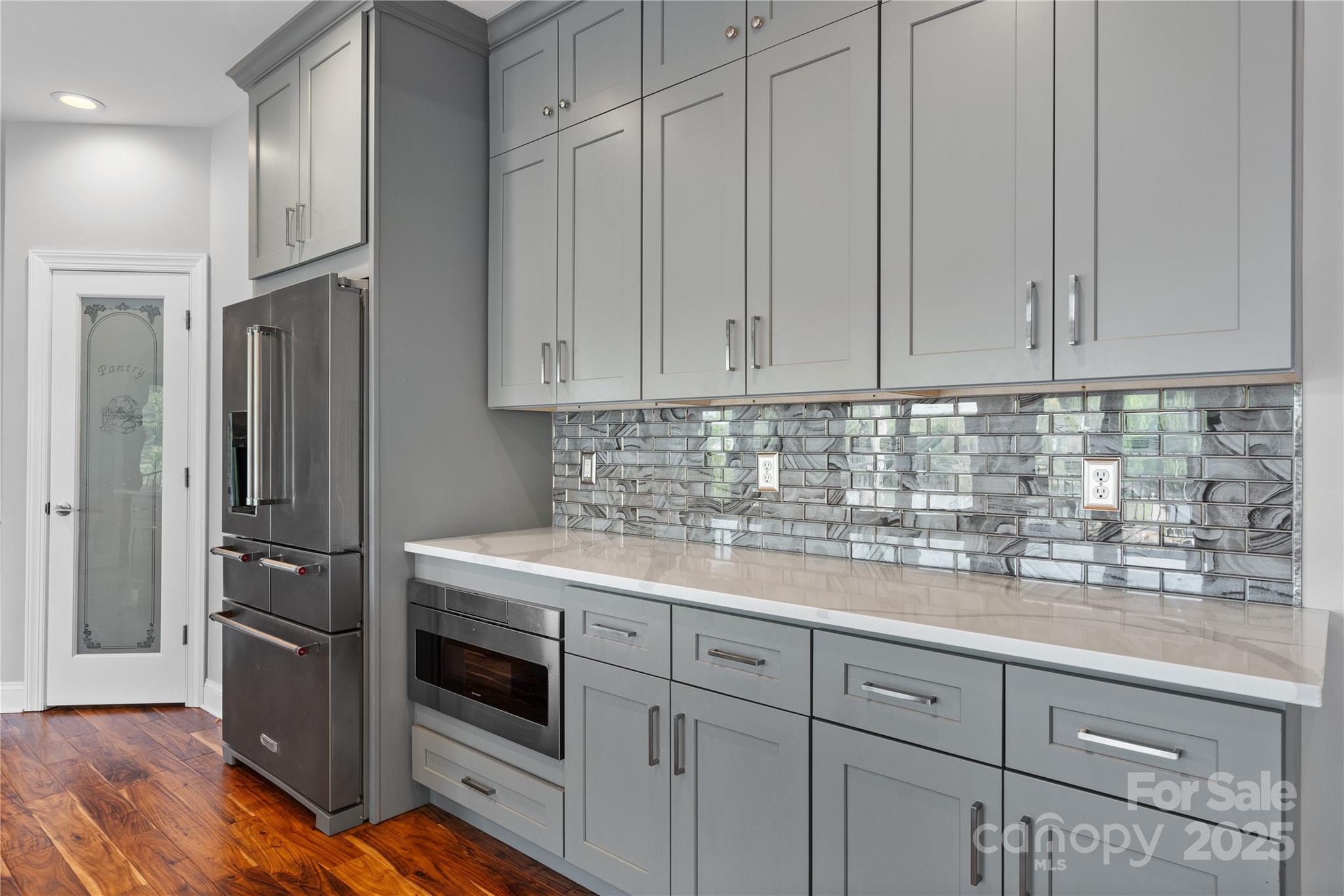 Riviera Run - Residential