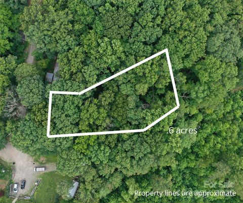 Photo of 72 Pounders Drive, Asheville, NC 28804 (MLS # 4273114)