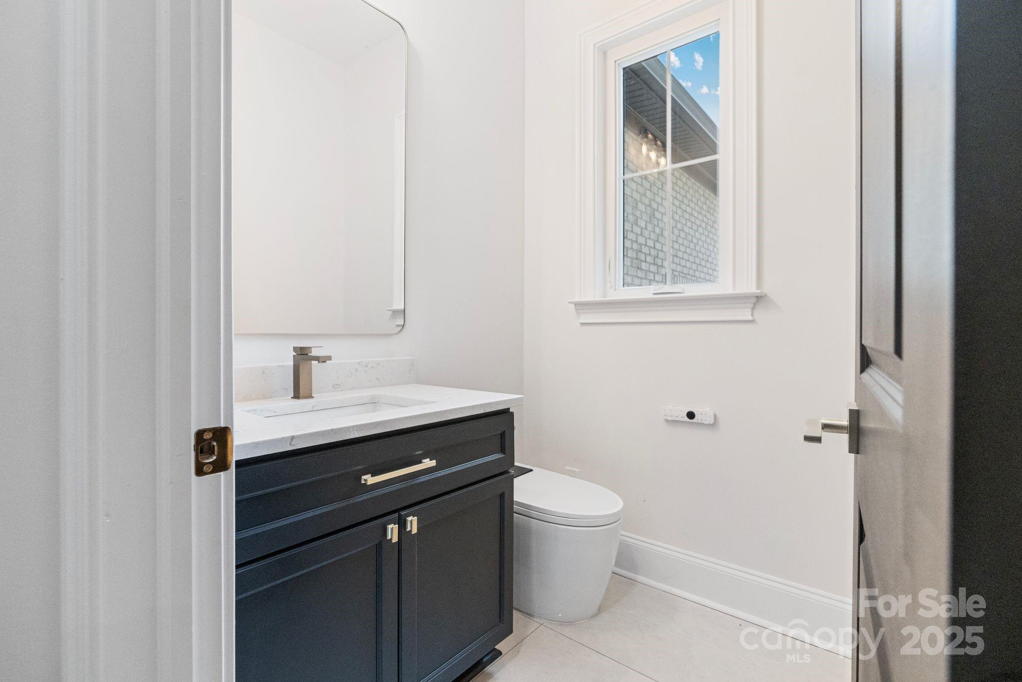 Legacy On The Lake - Residential