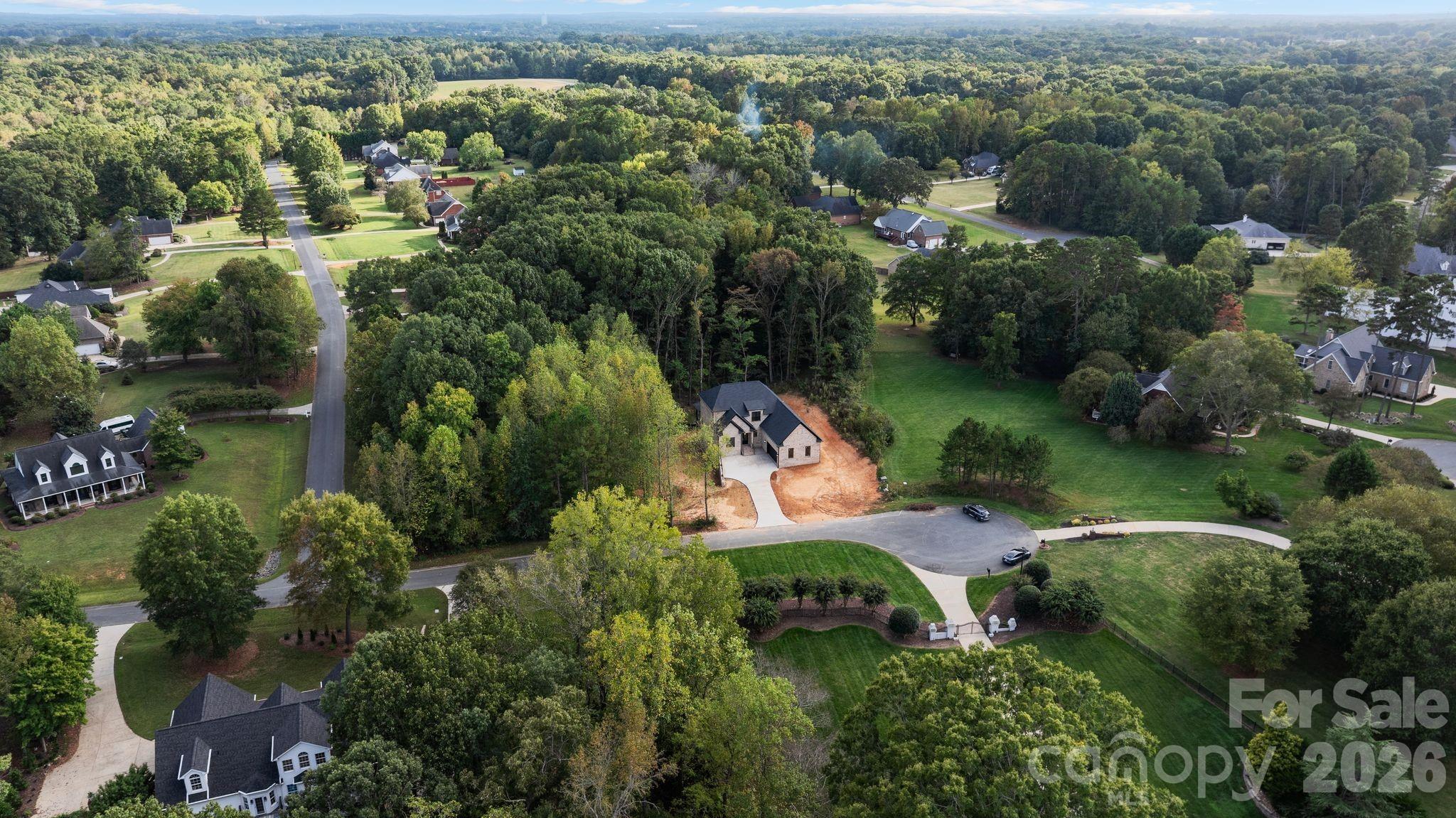 Legacy On The Lake - Residential