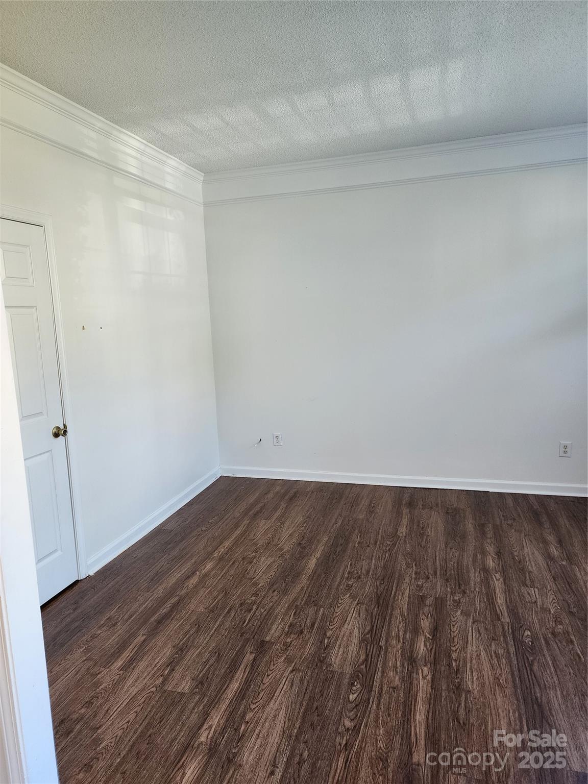 11412 Leigh Glen Circle