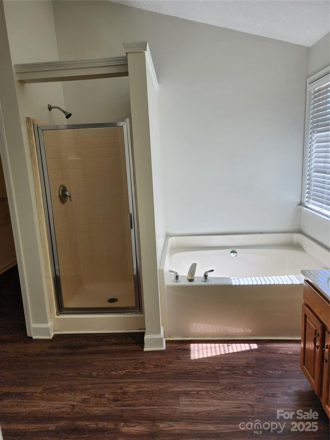 Fox Glen - Residential