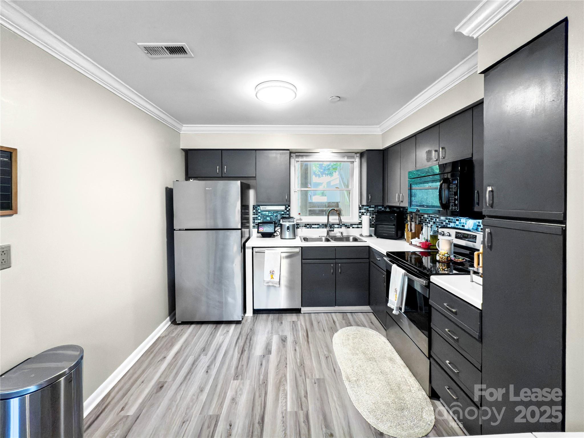 Emerald Point - Residential Lease