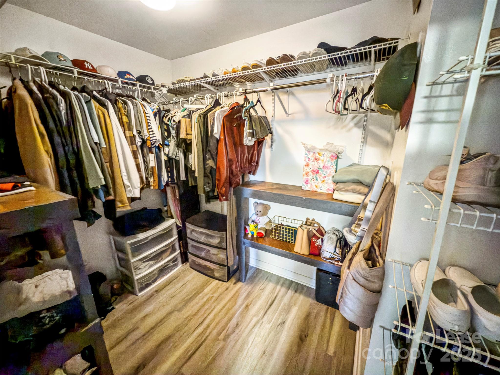 Emerald Point - Residential Lease