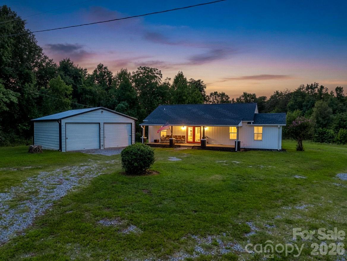 605 Hollis Road