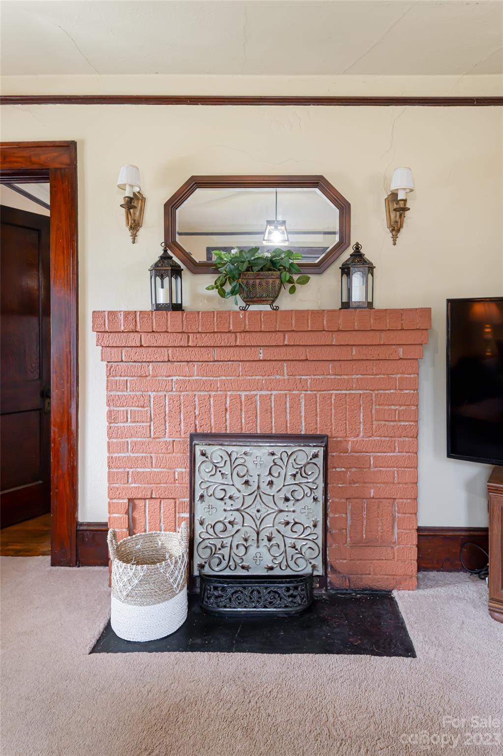 Five Points - Residential