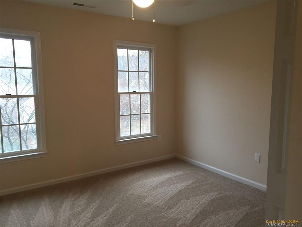 Highland Creek - Residential