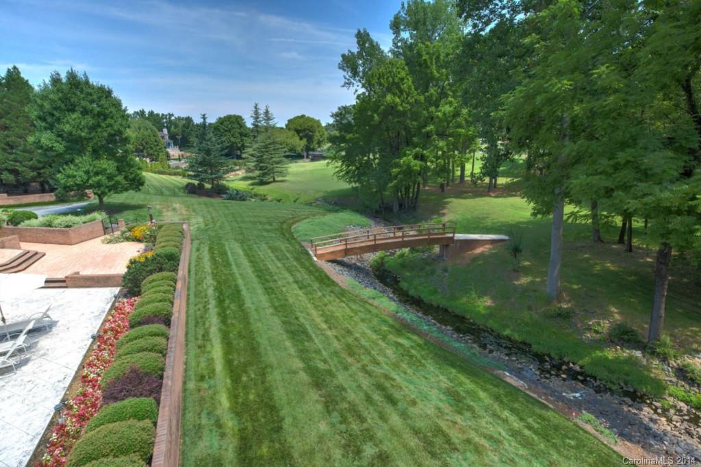 Seven Eagles - Residential