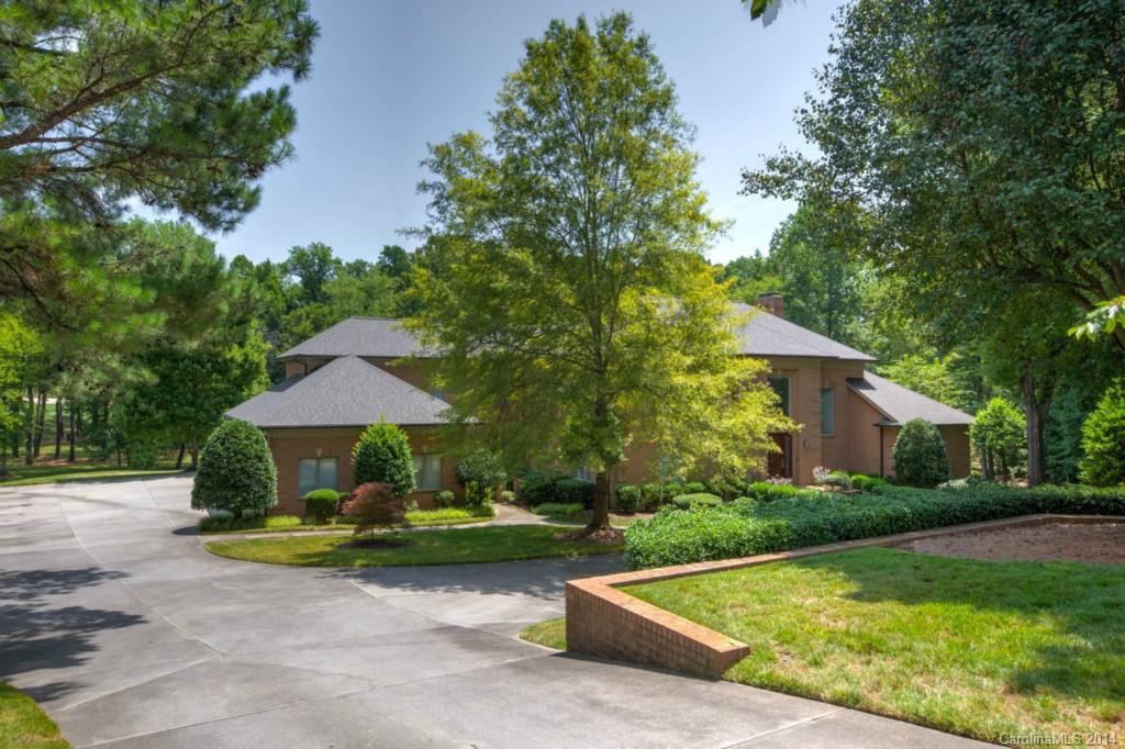 Seven Eagles - Residential