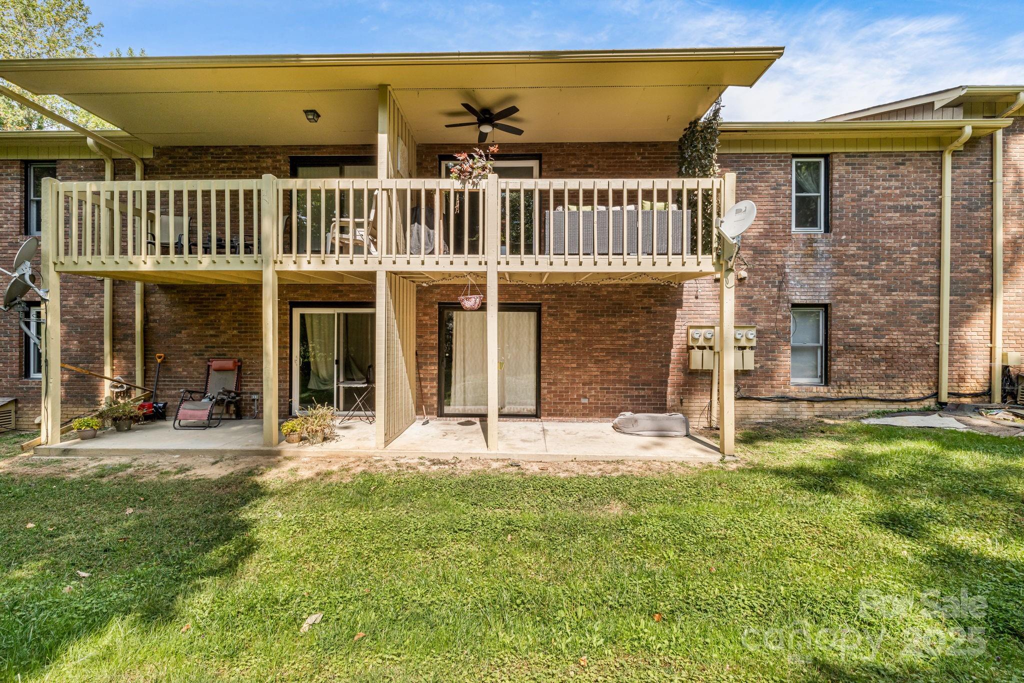 Kanuga Crest - Residential