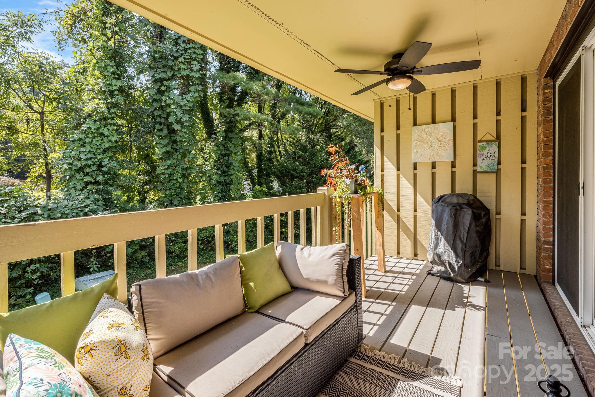 Kanuga Crest - Residential