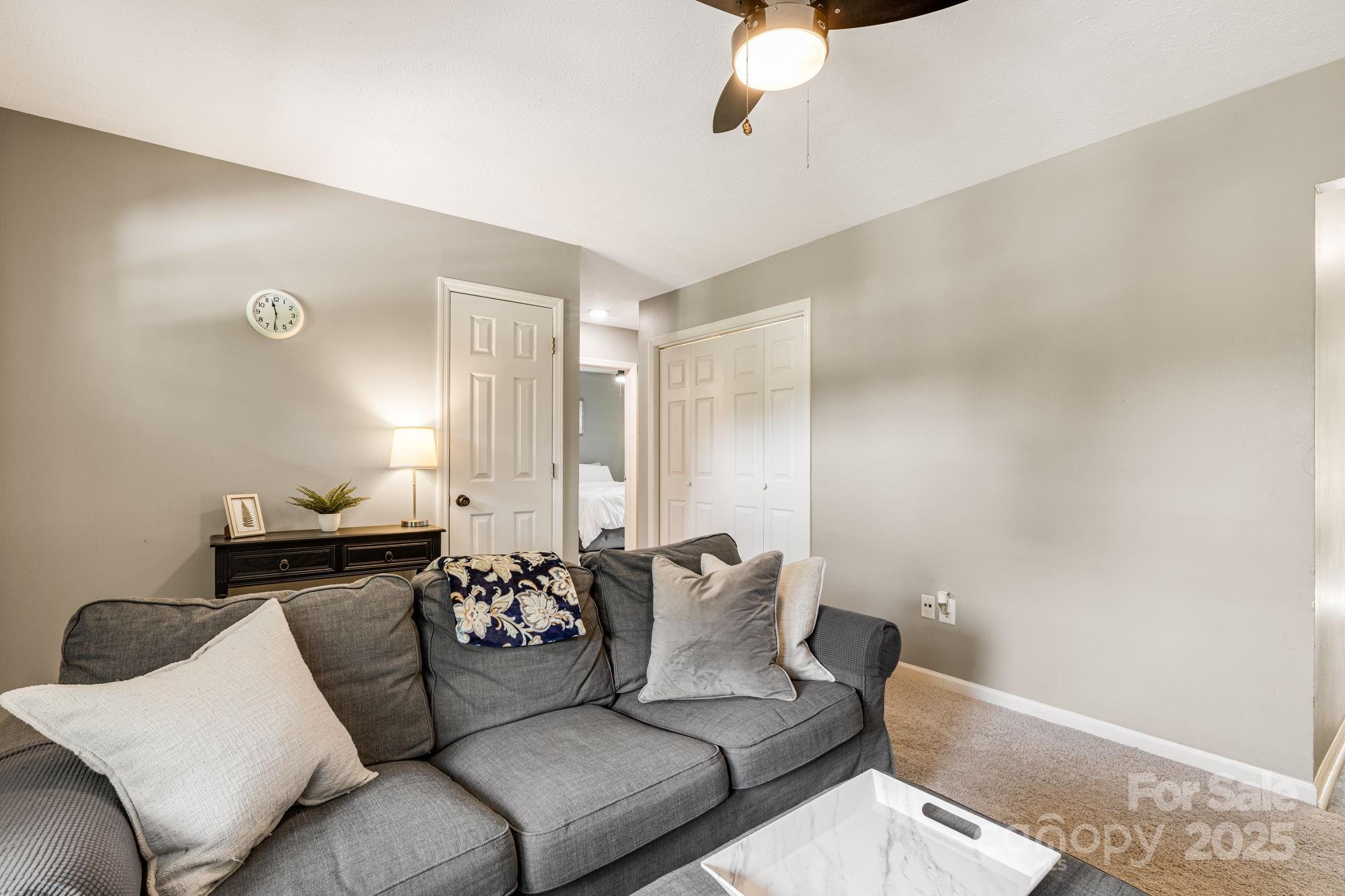 Kanuga Crest - Residential