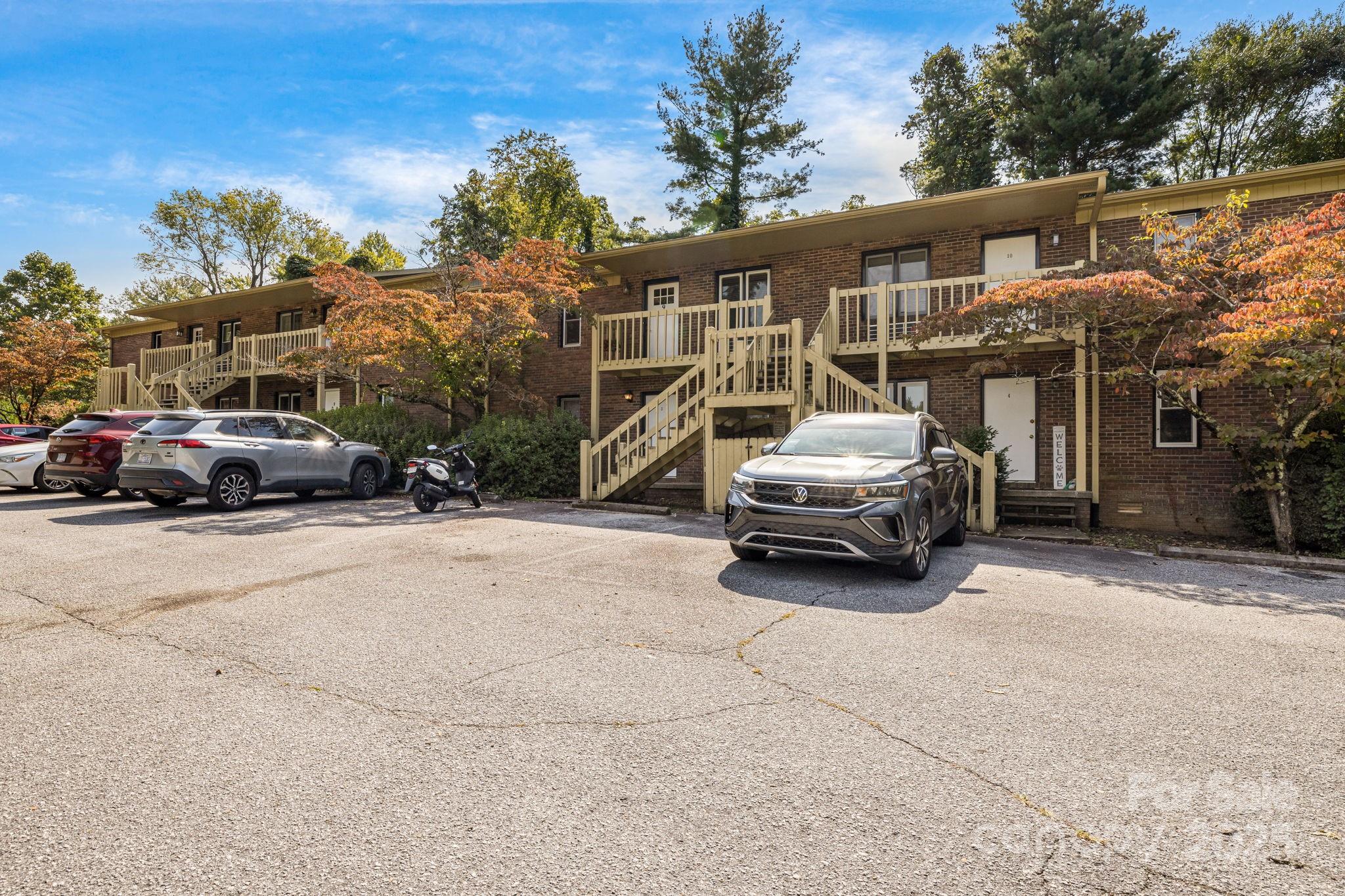 Kanuga Crest - Residential