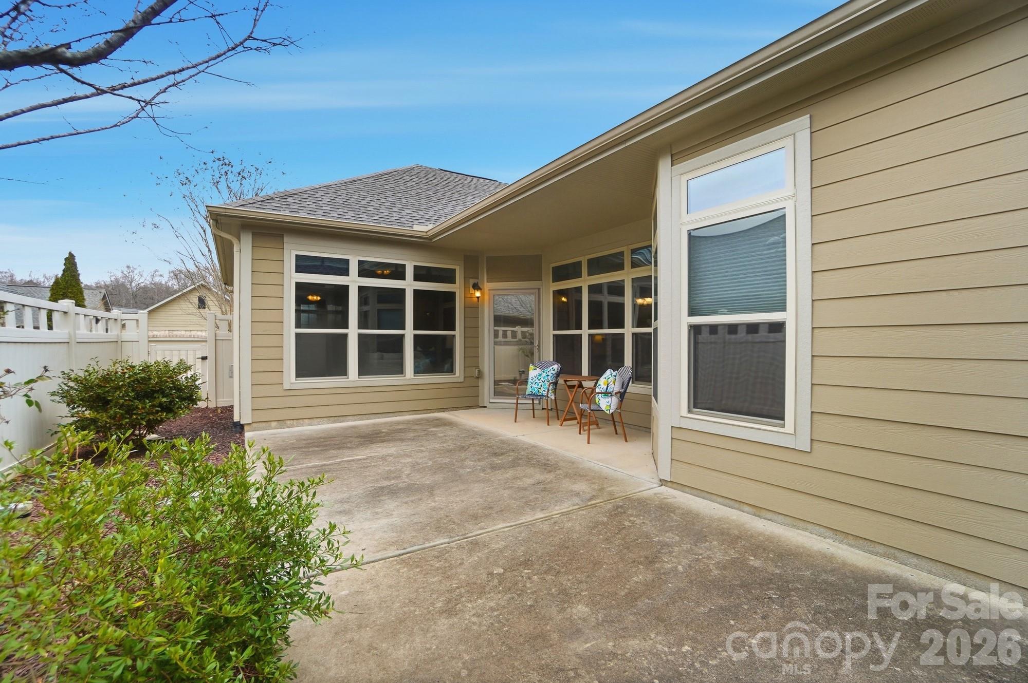 Polo Club at Mountain Island Lake - Residential