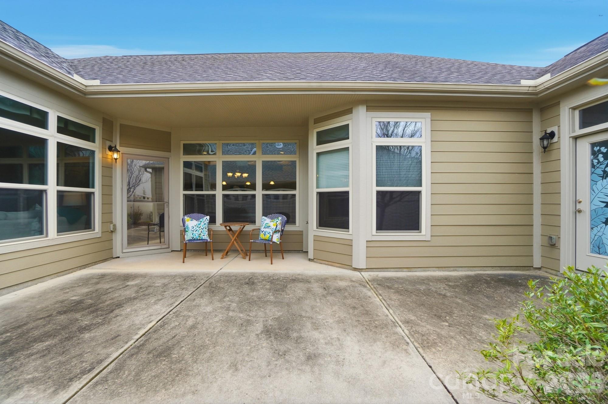 Polo Club at Mountain Island Lake - Residential