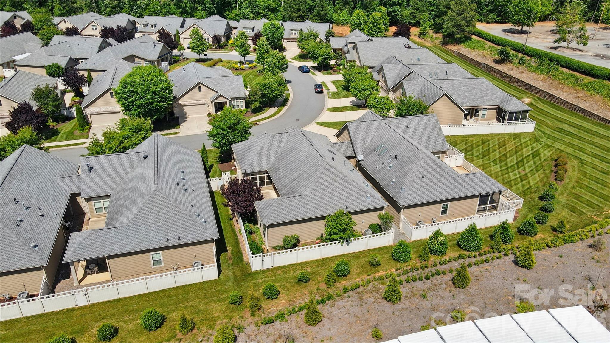 Polo Club at Mountain Island Lake - Residential