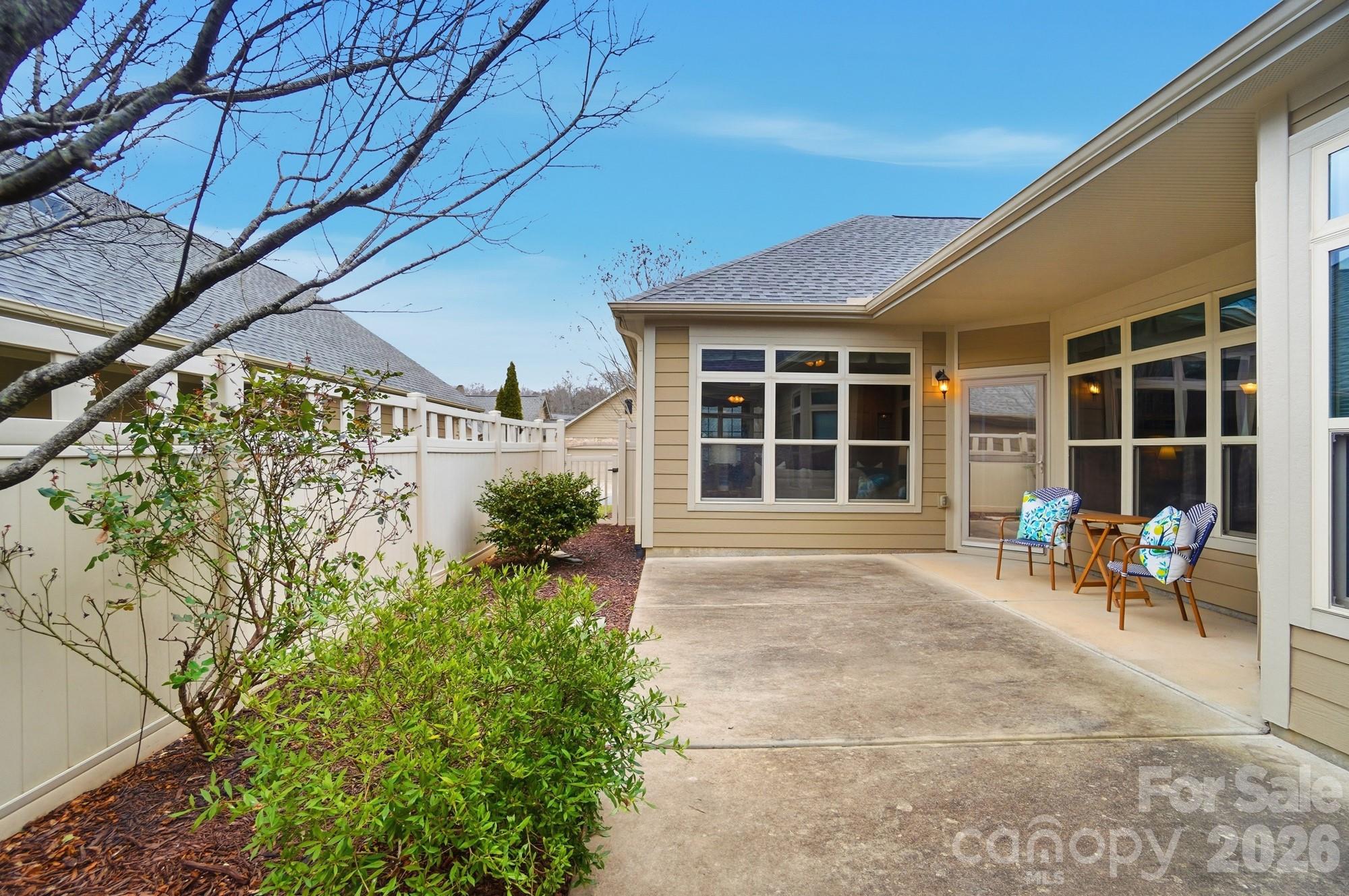 Polo Club at Mountain Island Lake - Residential