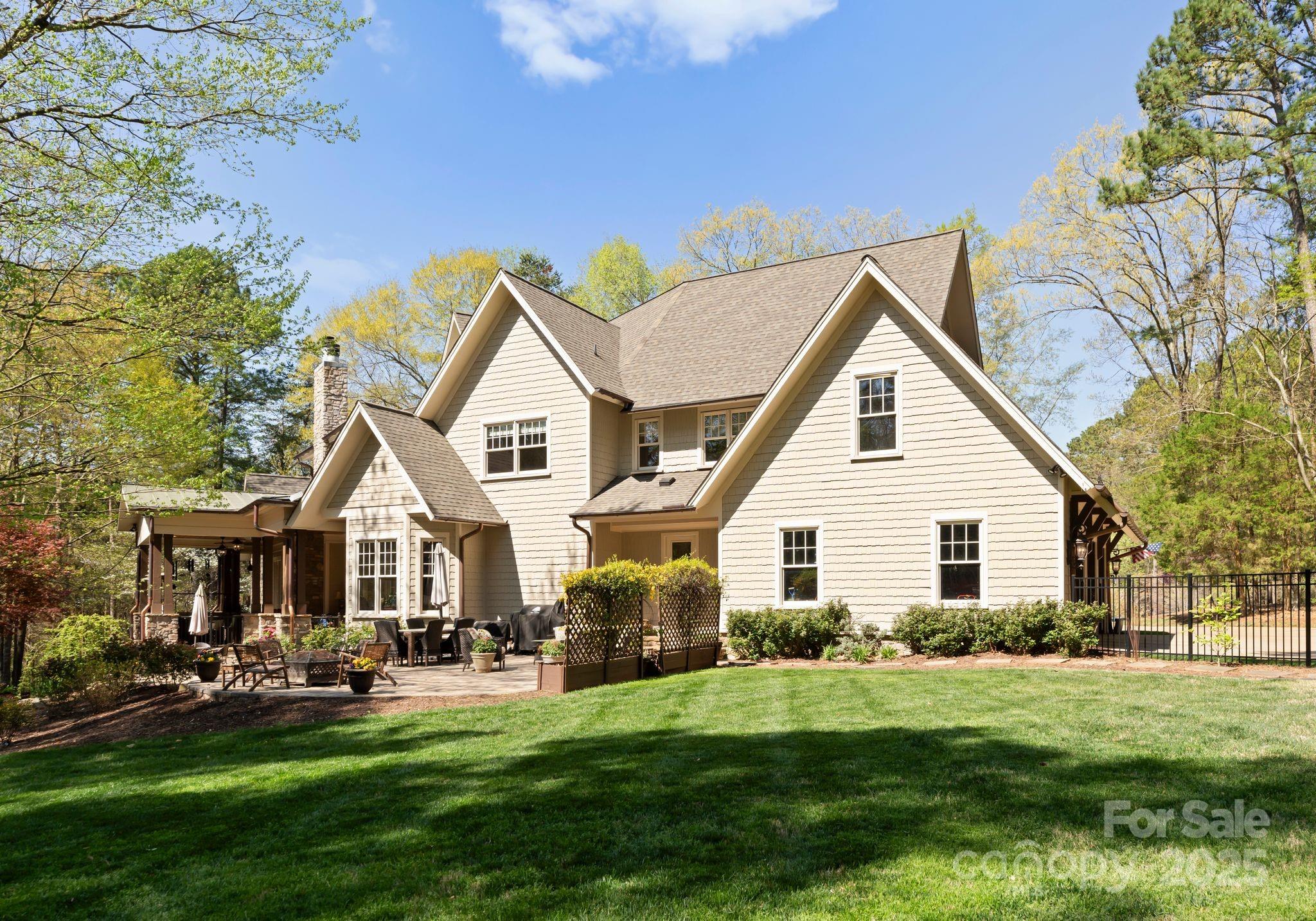 13215 Claysparrow Road