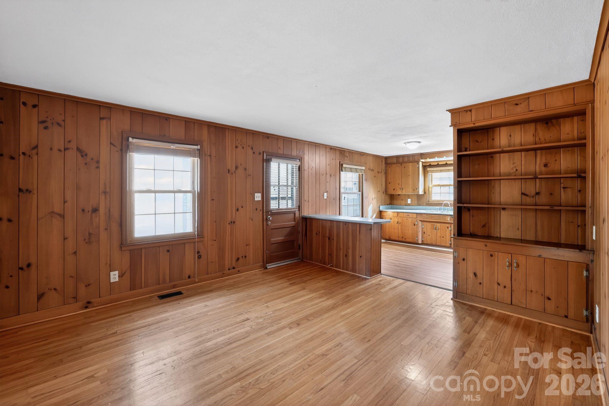 Villas Of Sun Valley - Residential