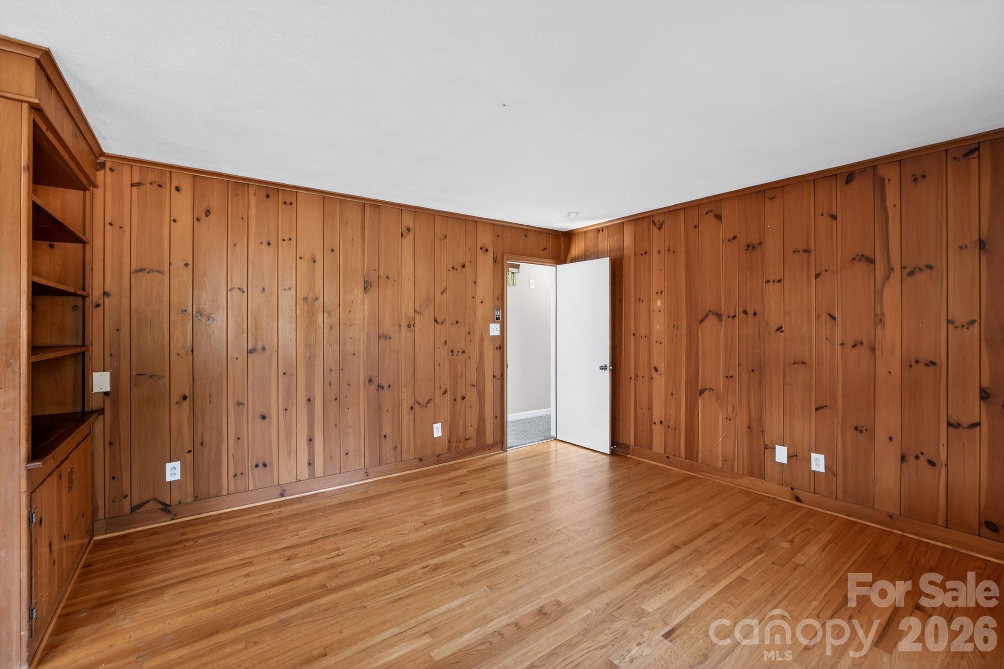 Villas Of Sun Valley - Residential