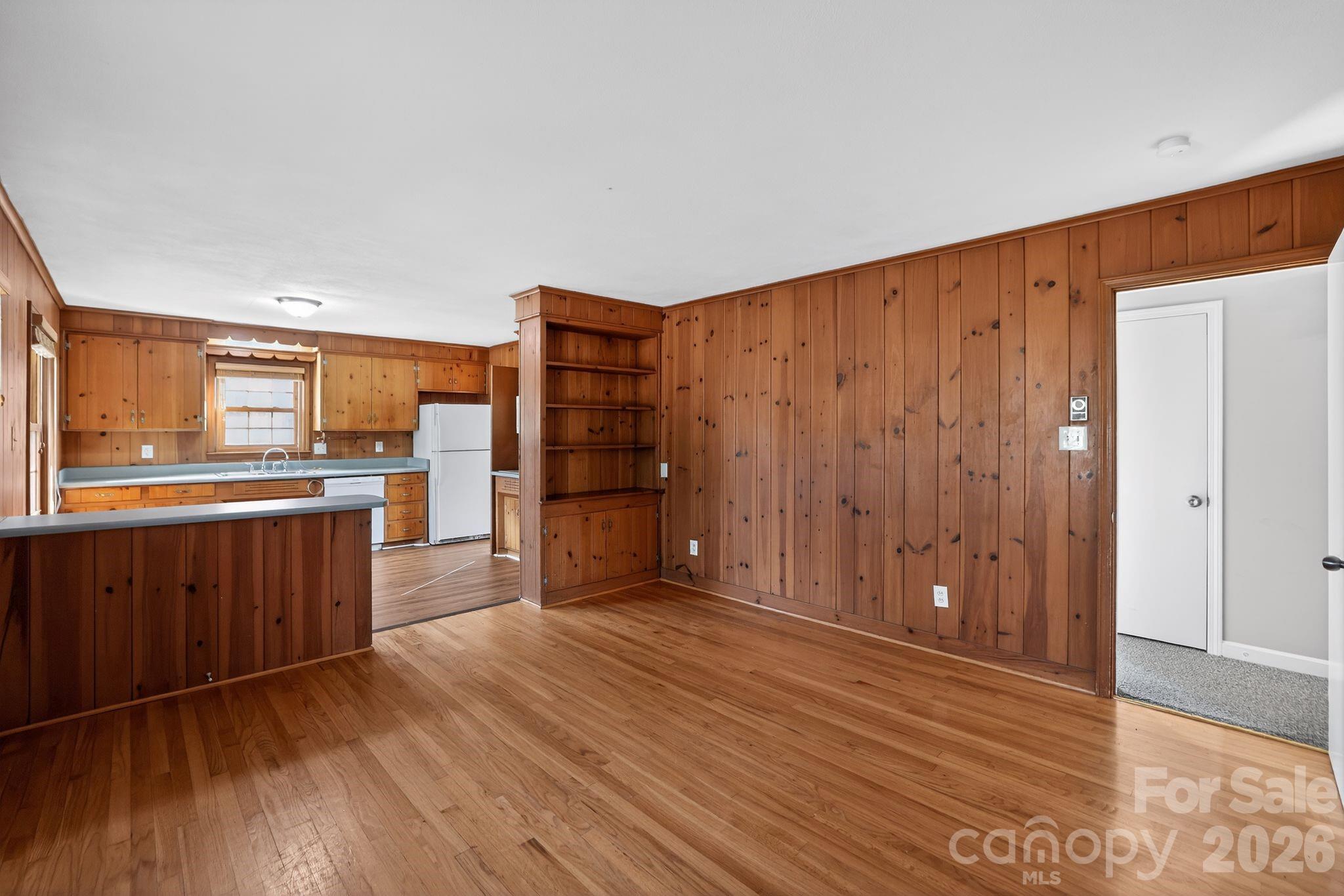 Villas Of Sun Valley - Residential