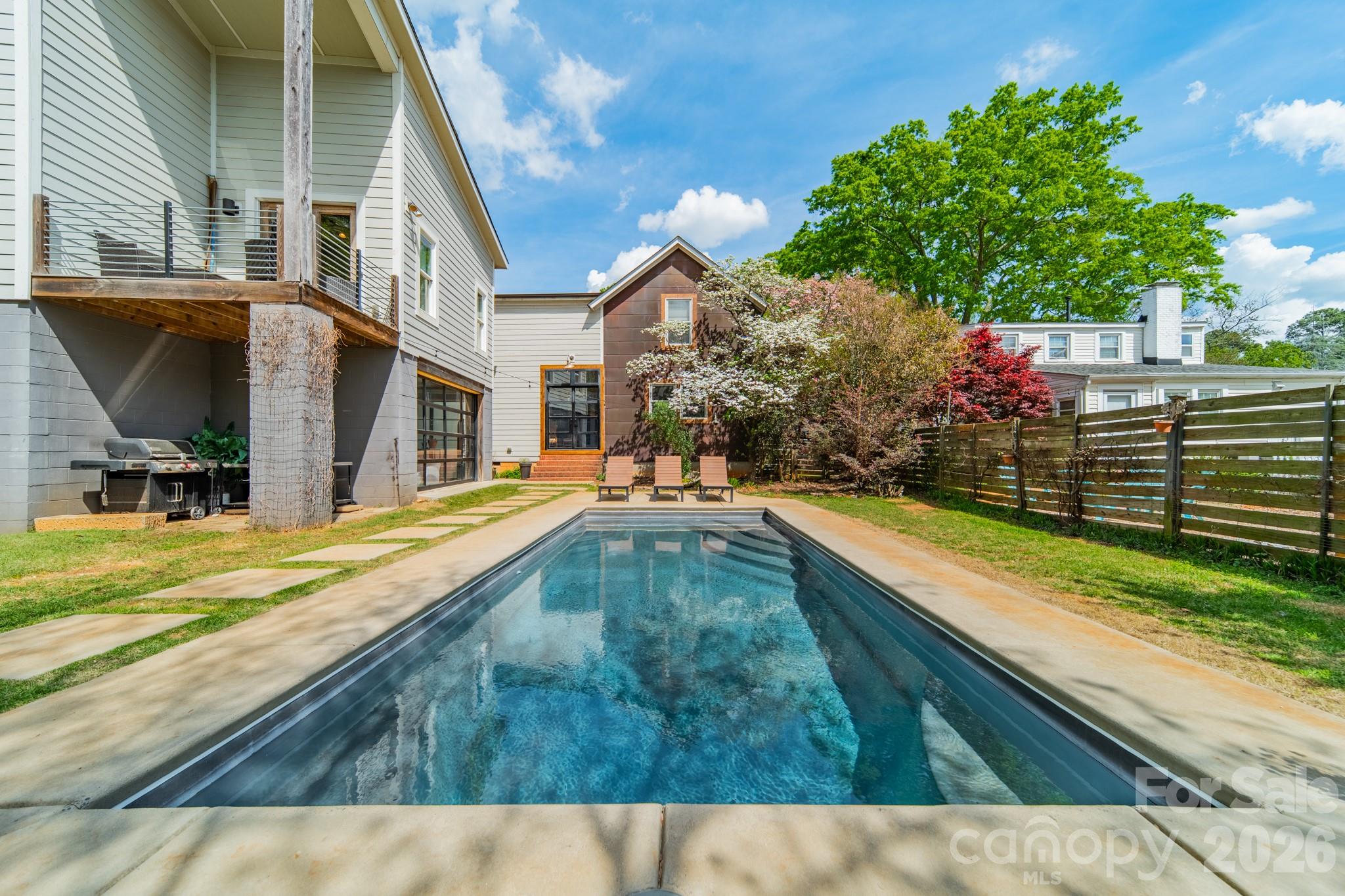 Seventeen Acres - Residential