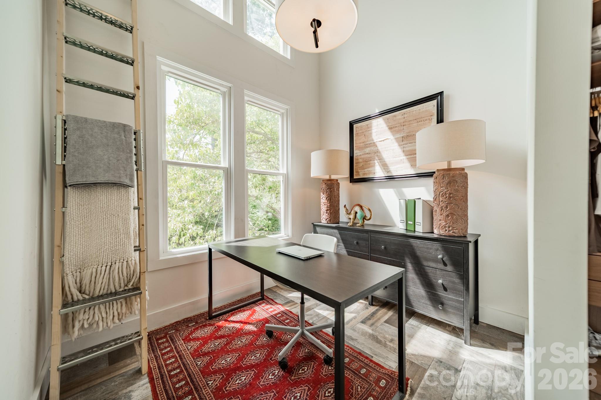 Seventeen Acres - Residential