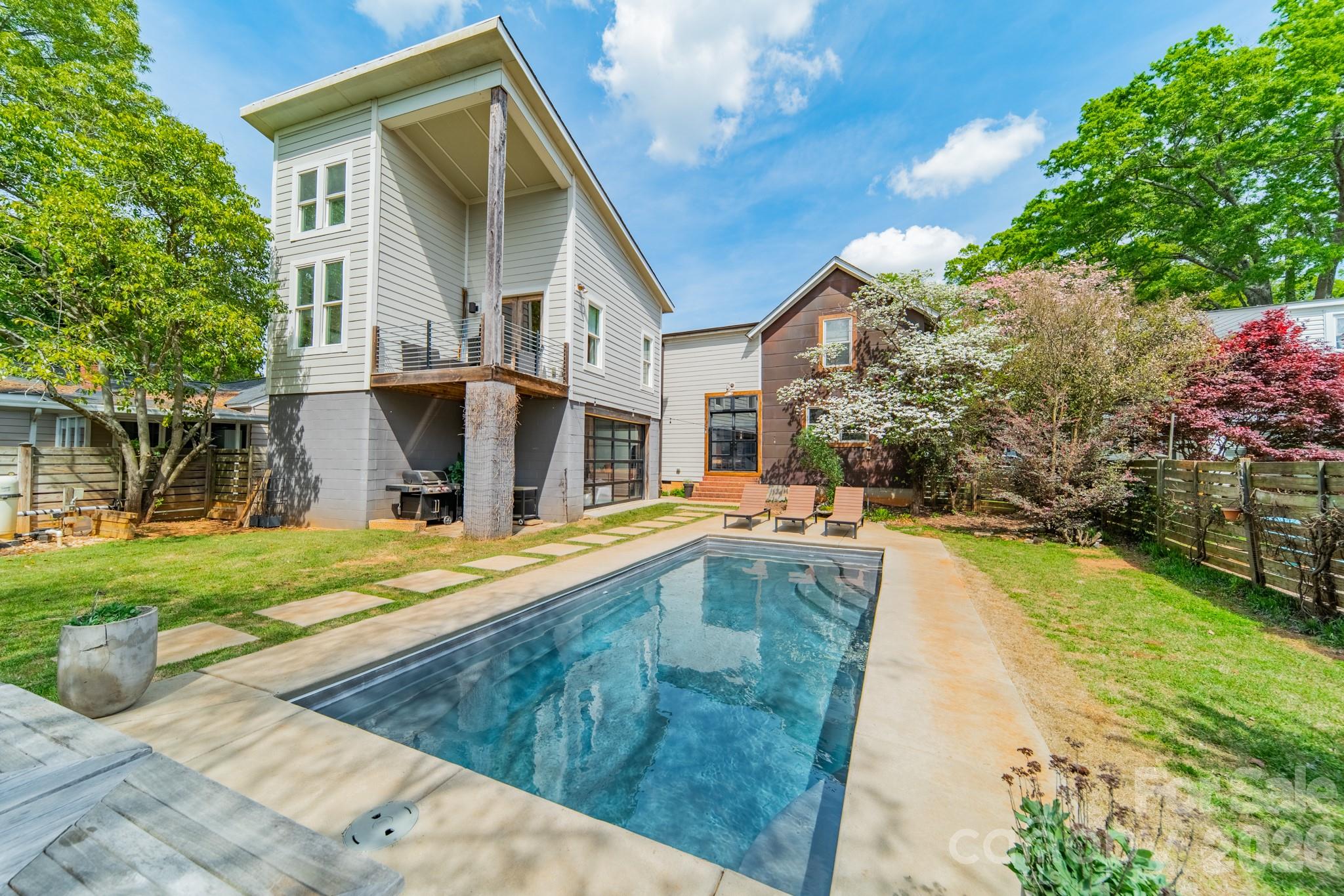 Seventeen Acres - Residential