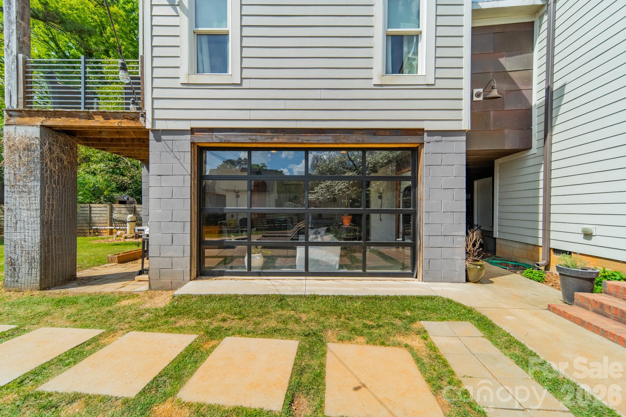 Seventeen Acres - Residential