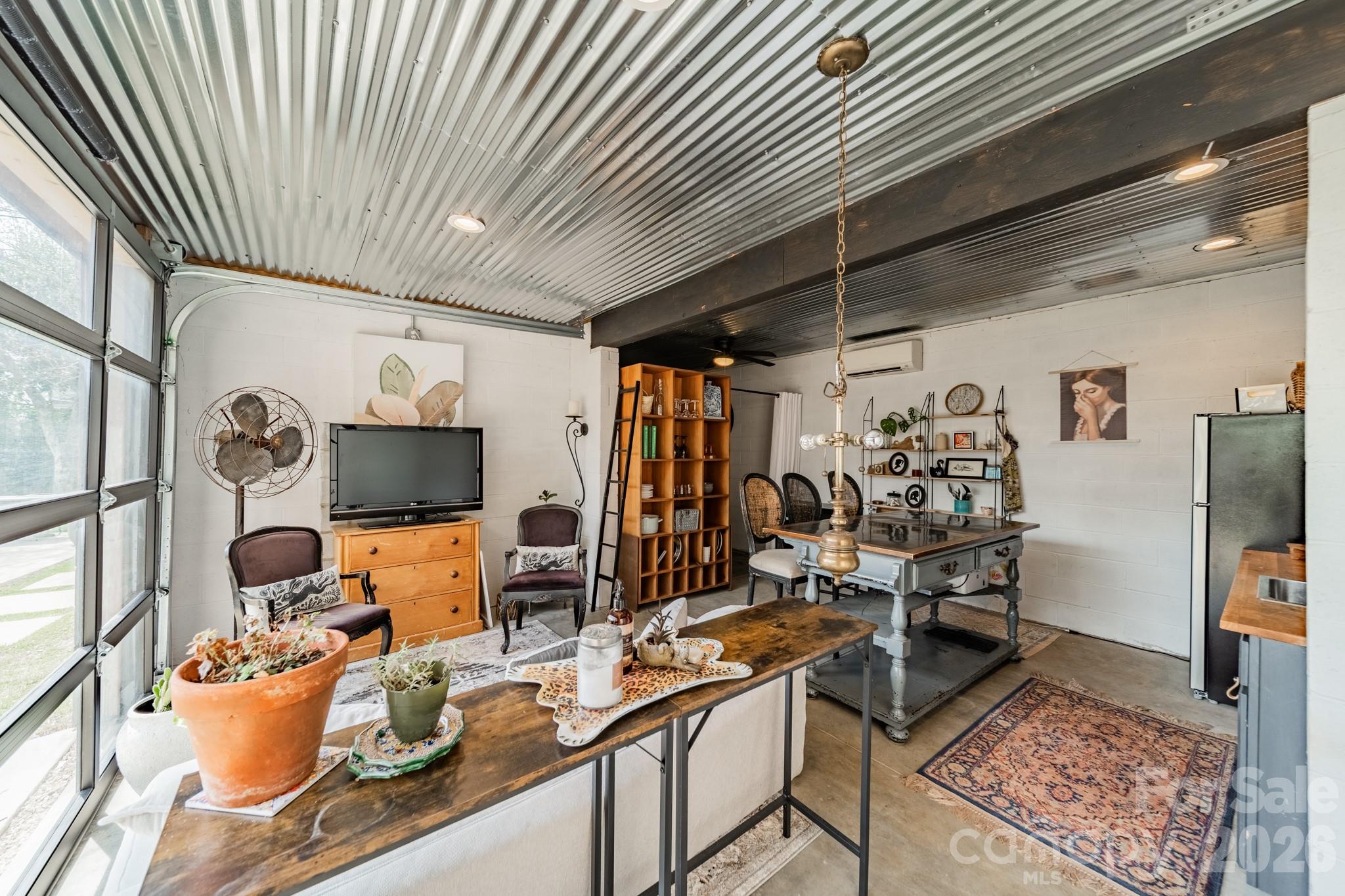 Seventeen Acres - Residential