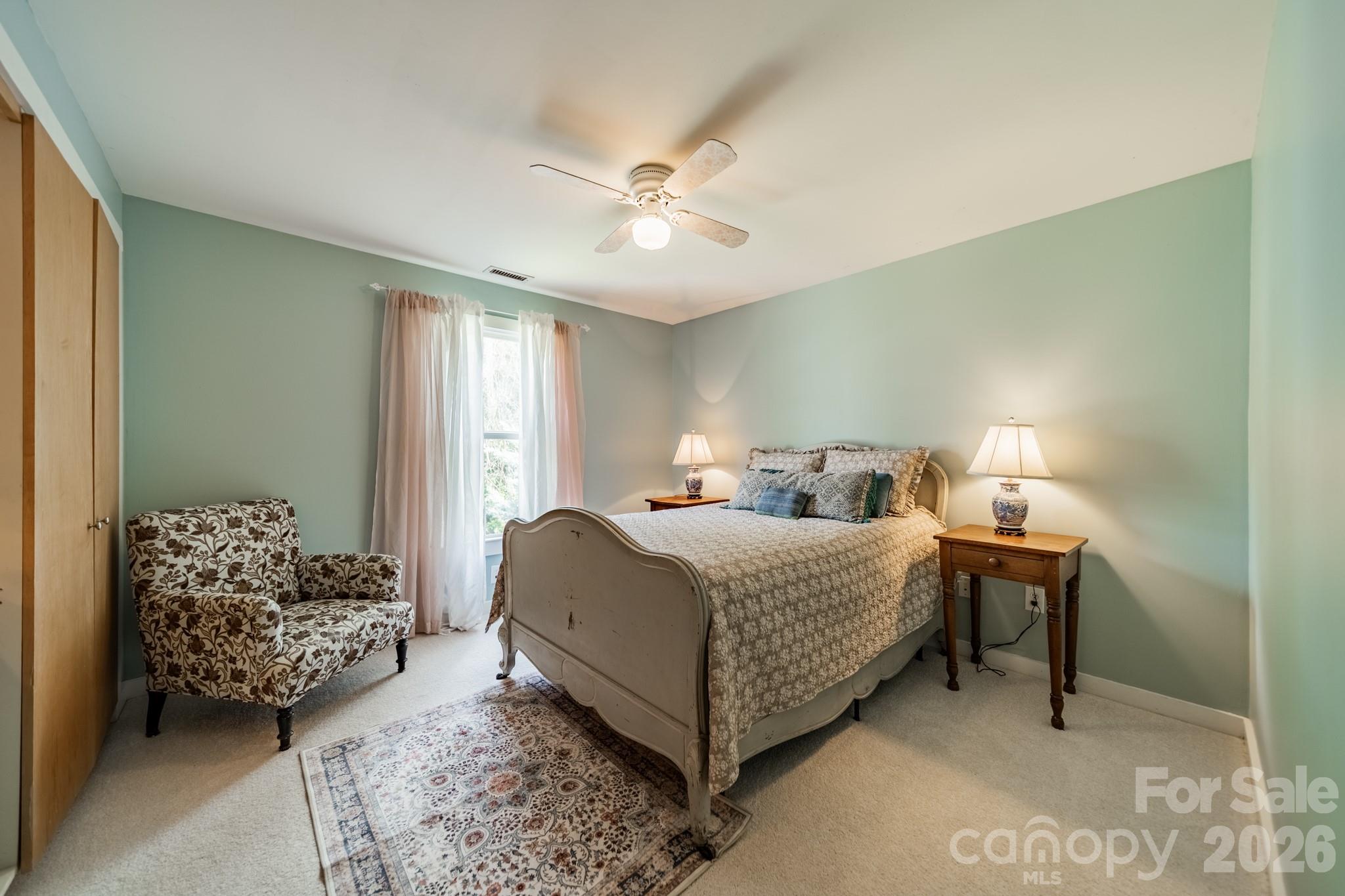 Seventeen Acres - Residential