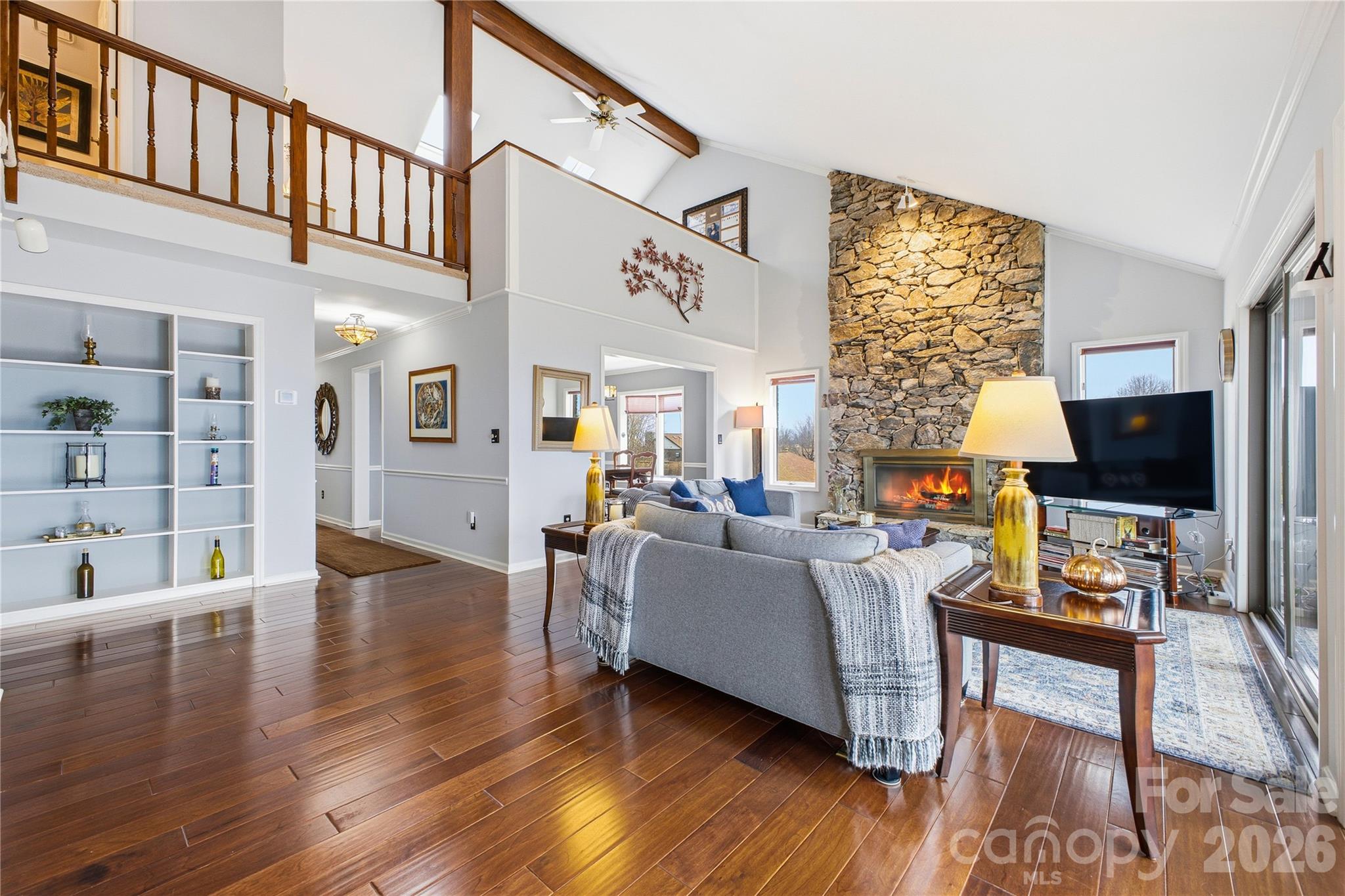 Fleetwood Plaza - Residential