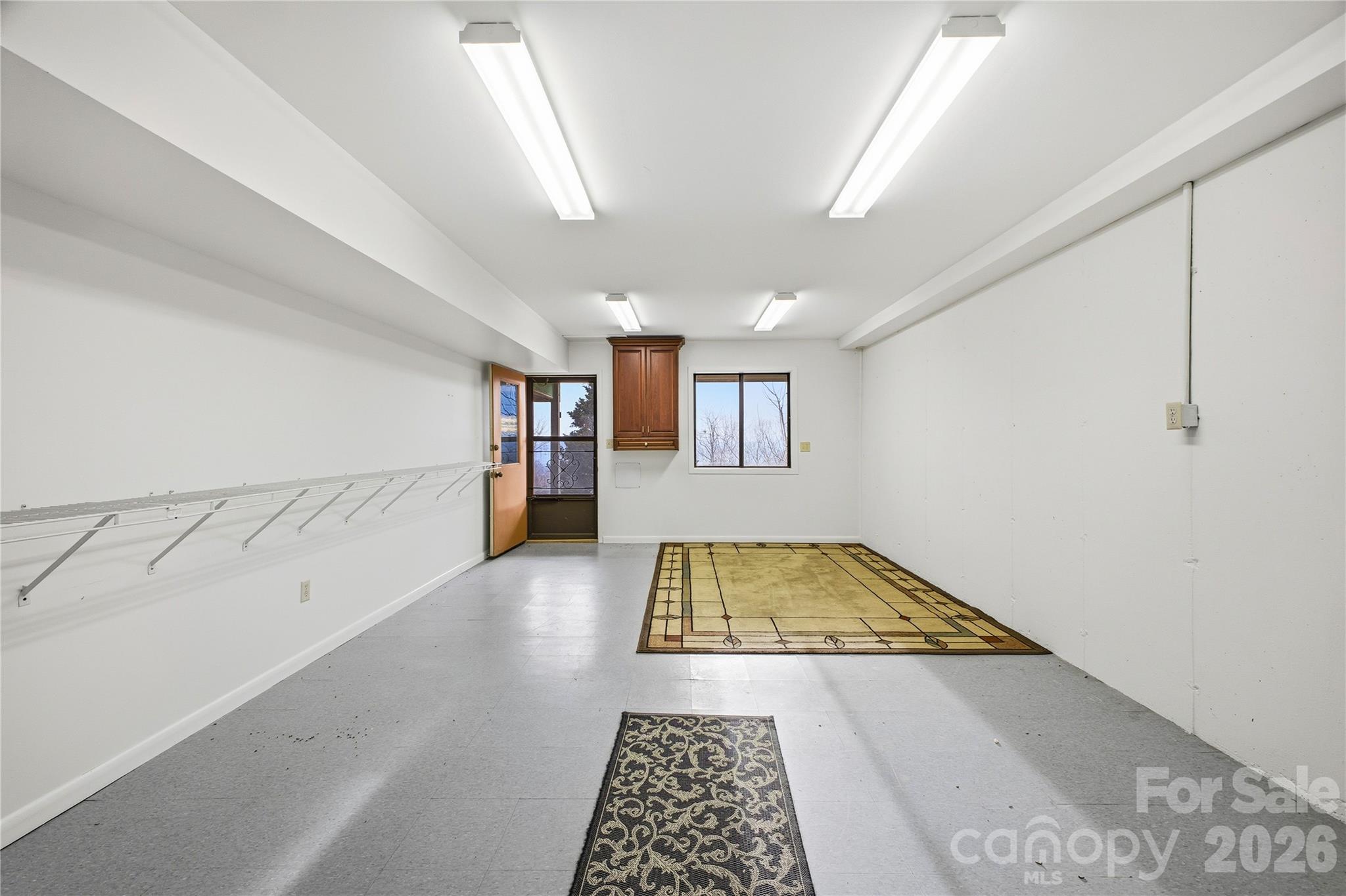 Fleetwood Plaza - Residential