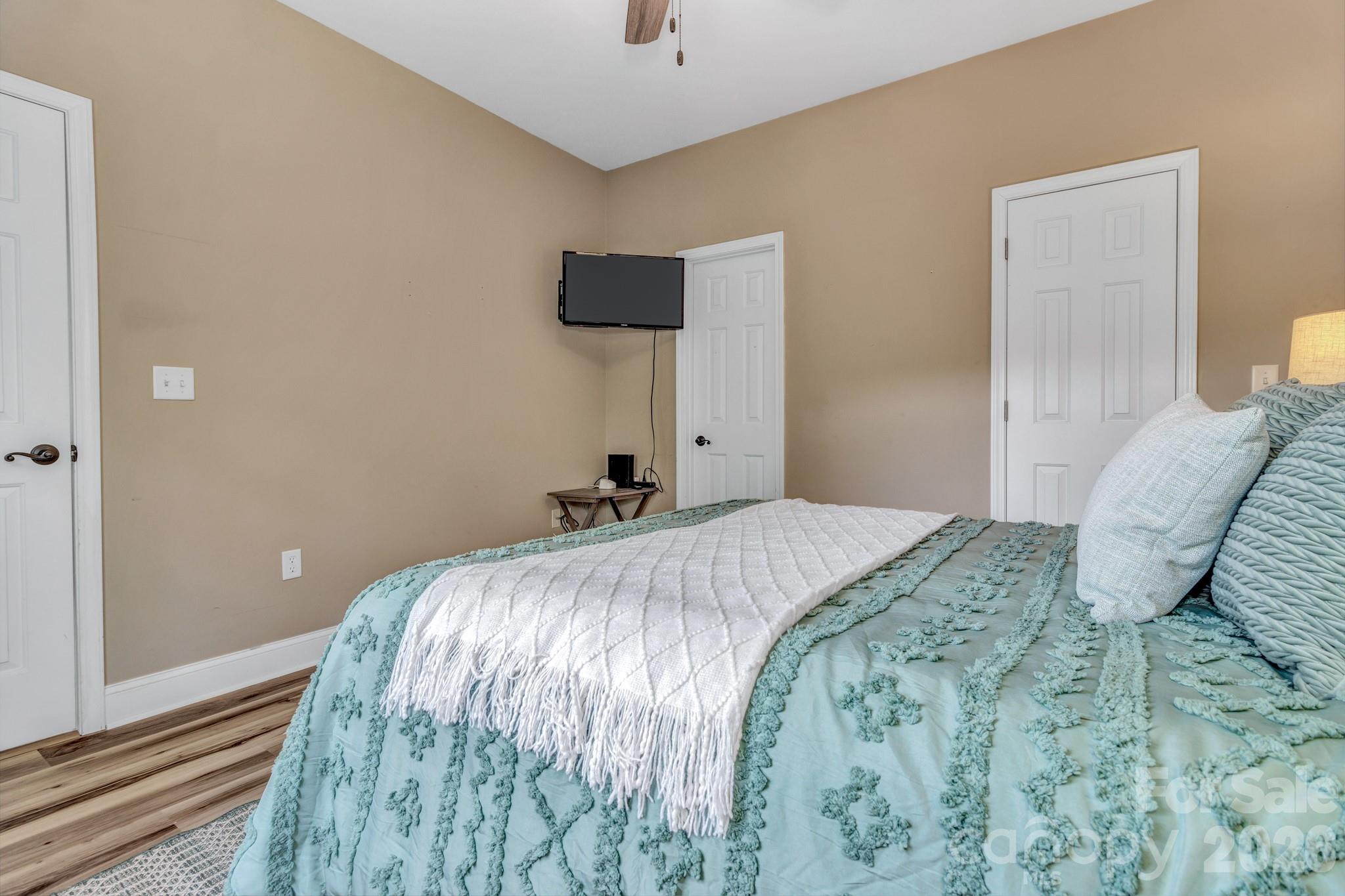 Reems Creek Townhomes - Residential