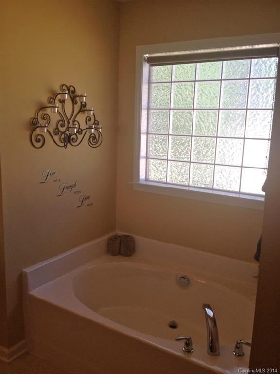 Ashland Oaks - Residential