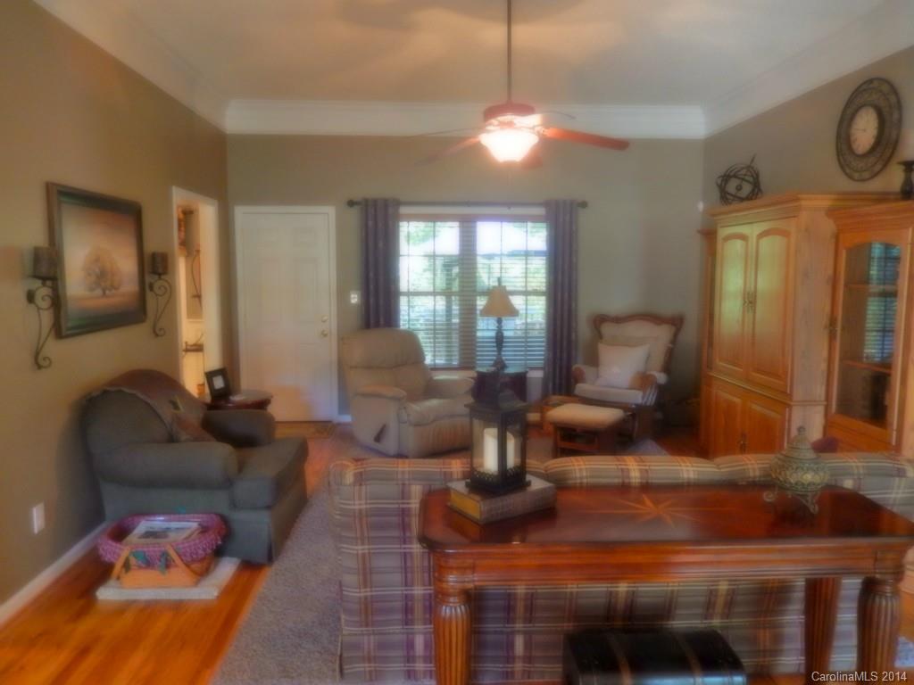 Ashland Oaks - Residential