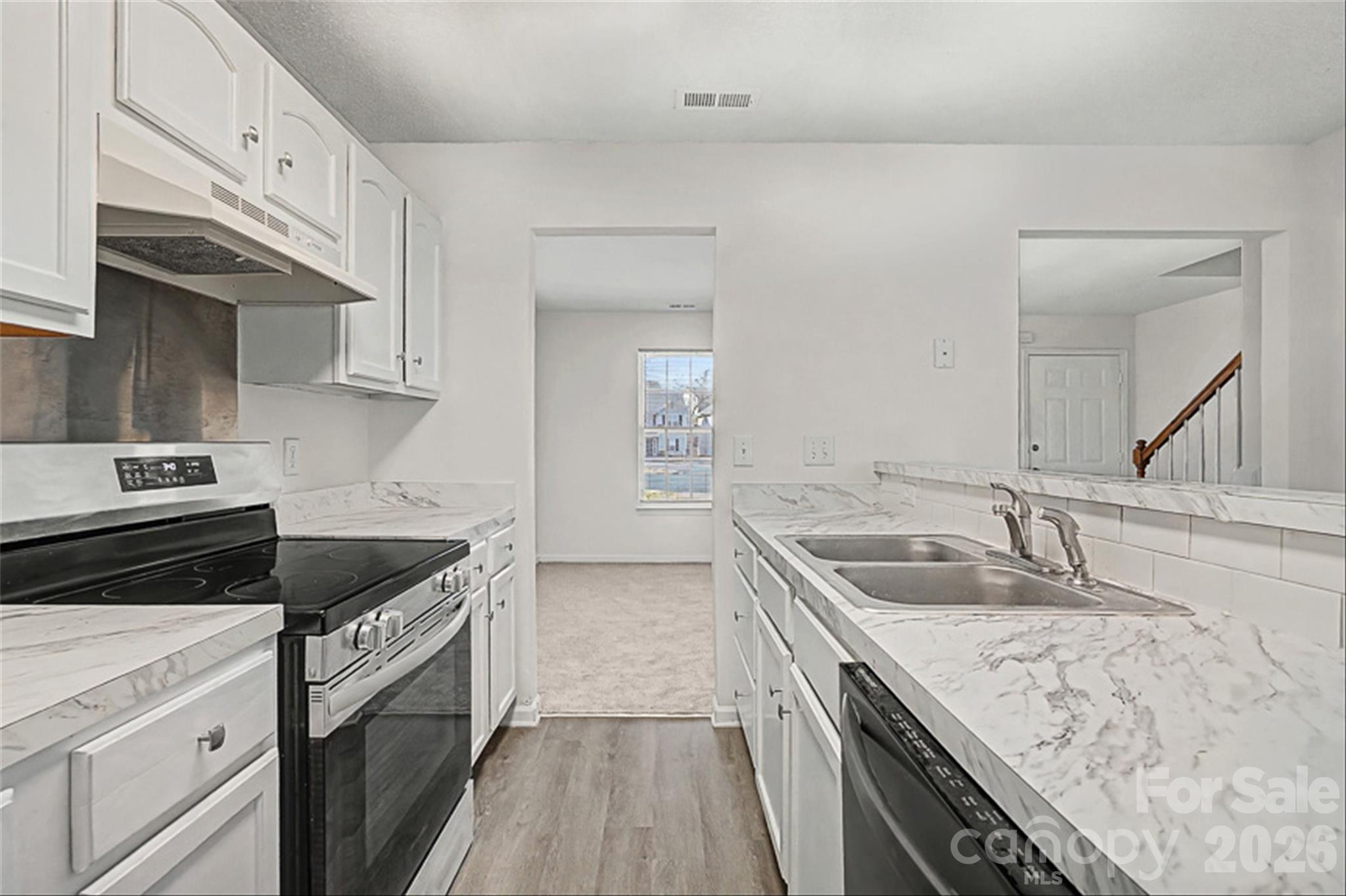 Oakdale Village - Residential