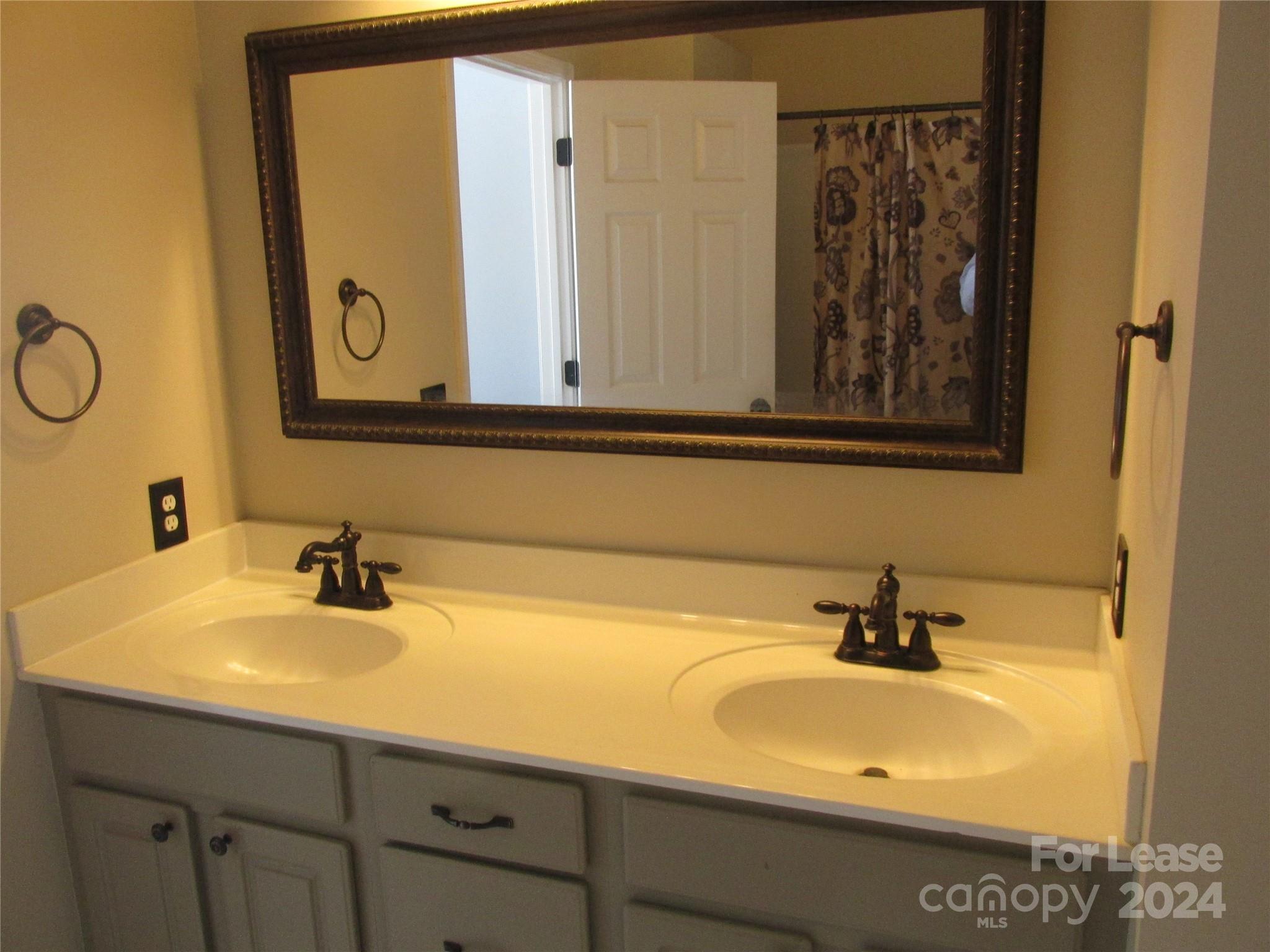 The Williamson - Residential Lease