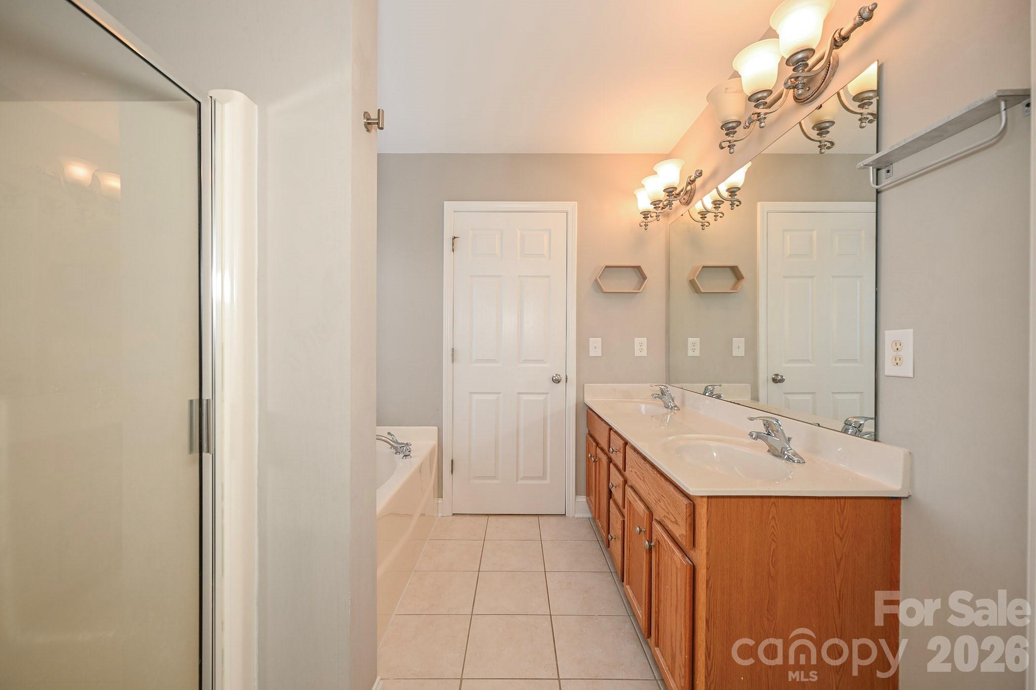 Loxdale Farms - Residential