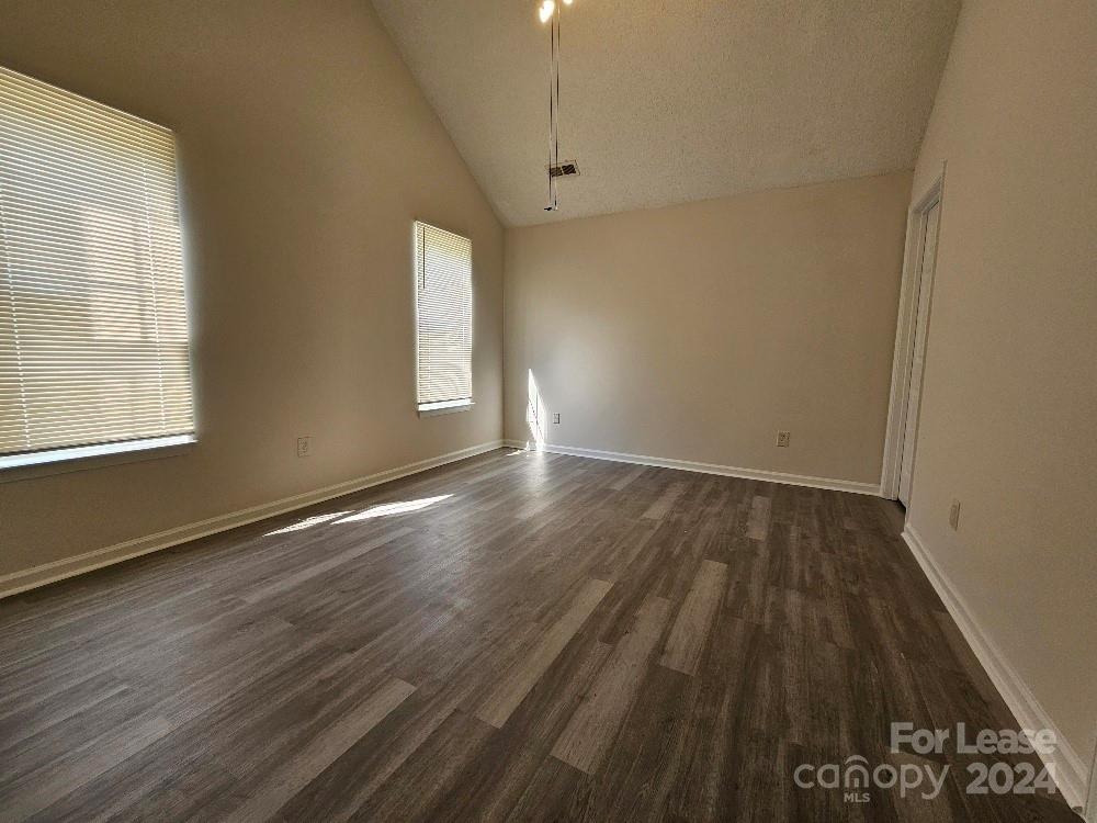 Oakdale Grove - Residential Lease