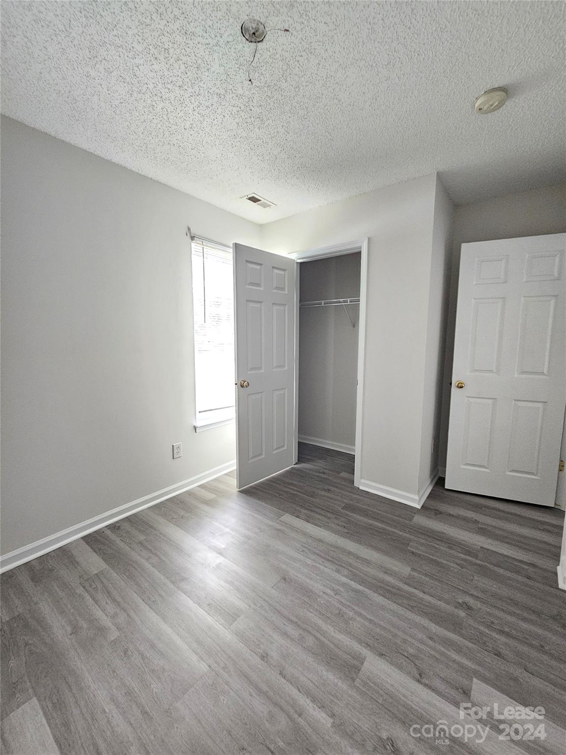 Oakdale Grove - Residential Lease