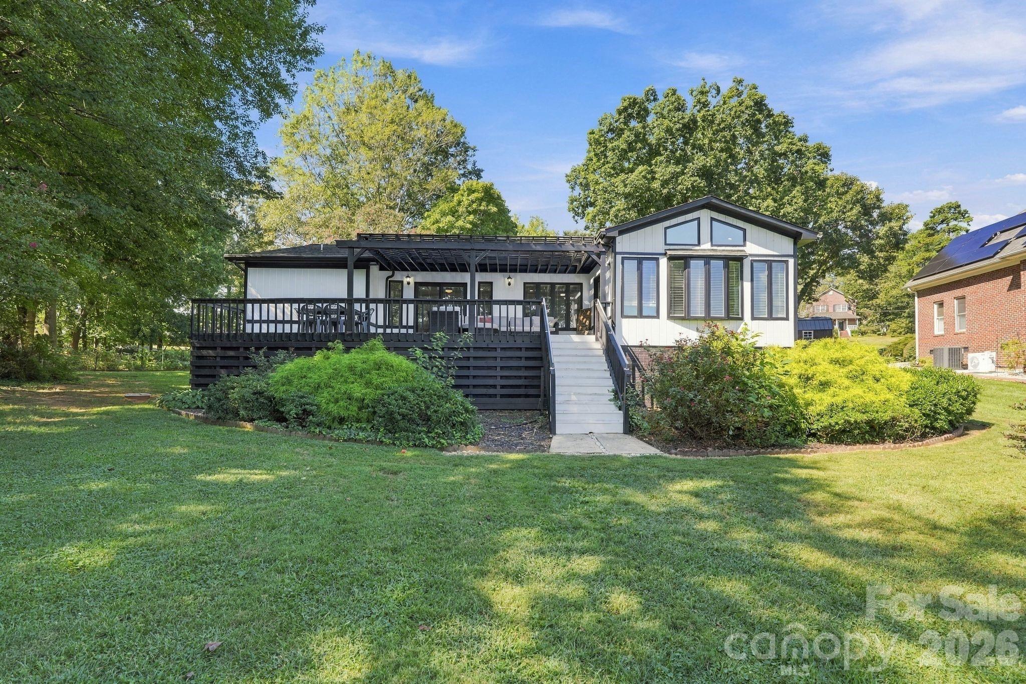 4954 Moonlite Bay Drive