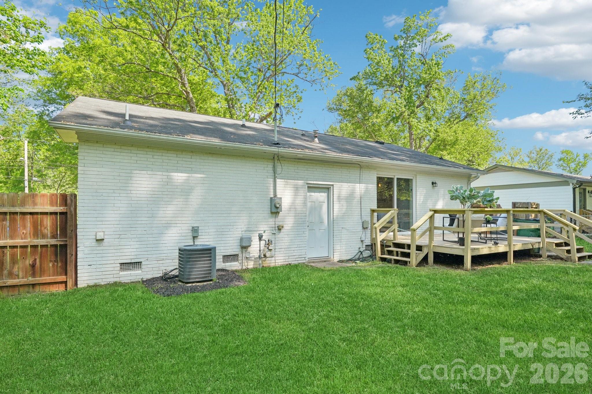 Country Club Heights - Residential