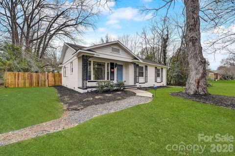 3000 Dunlavin Way Charlotte NC 28205