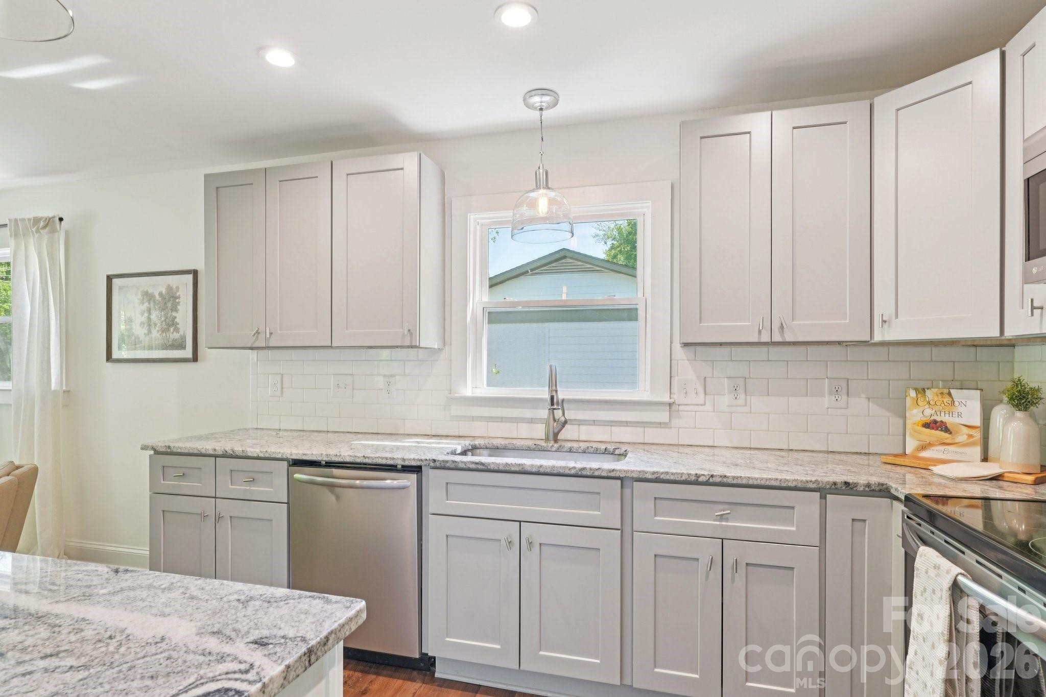 Country Club Heights - Residential