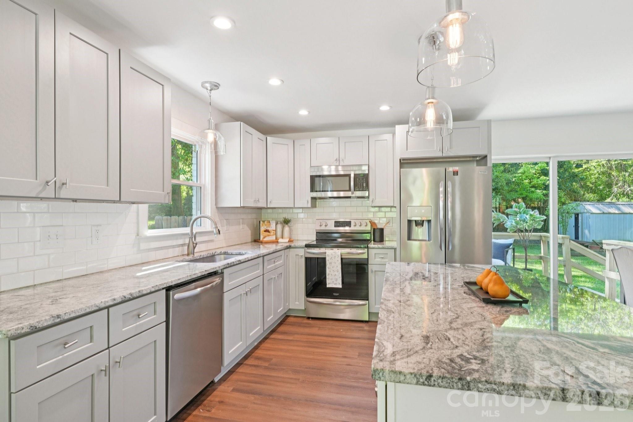 Country Club Heights - Residential