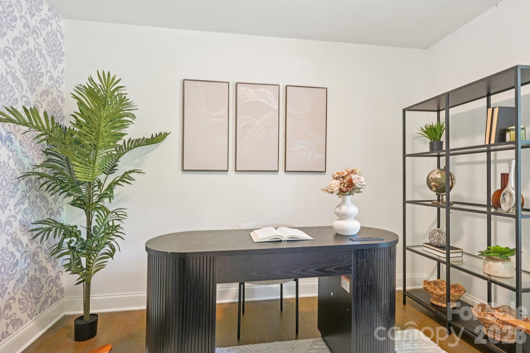 Country Club Heights - Residential