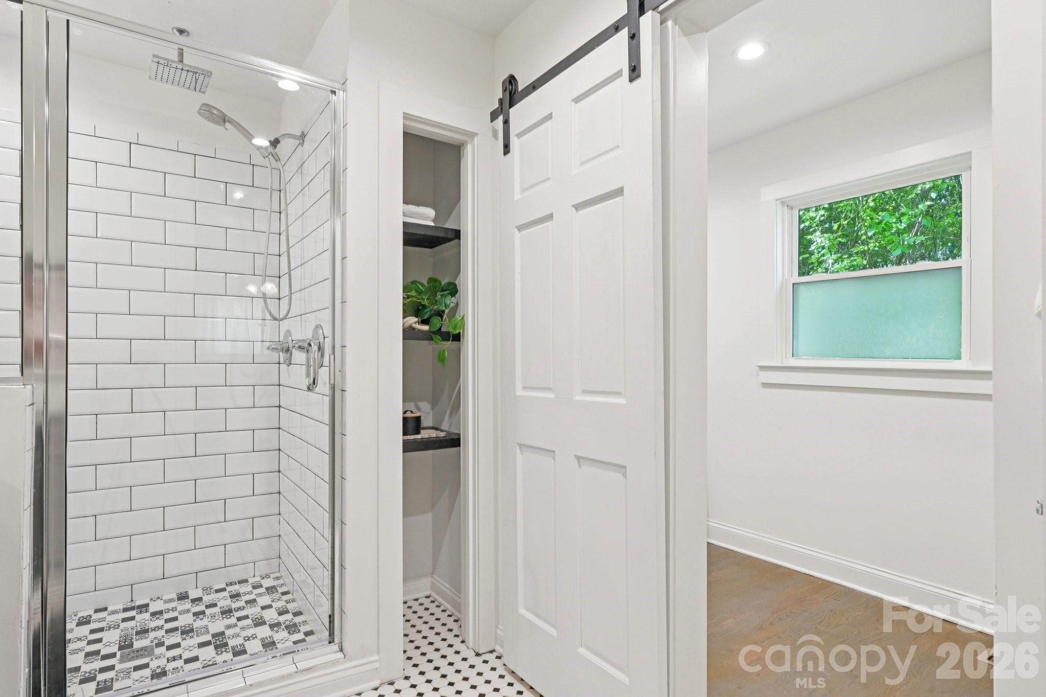 Country Club Heights - Residential