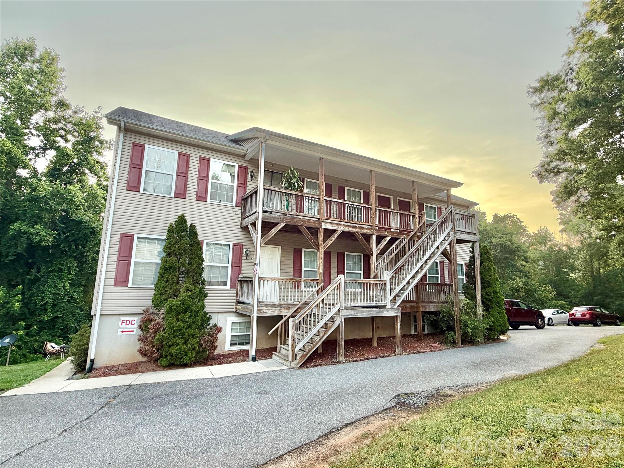 448 6th Street NW Unit A-N, Taylorsville, NC, 28681